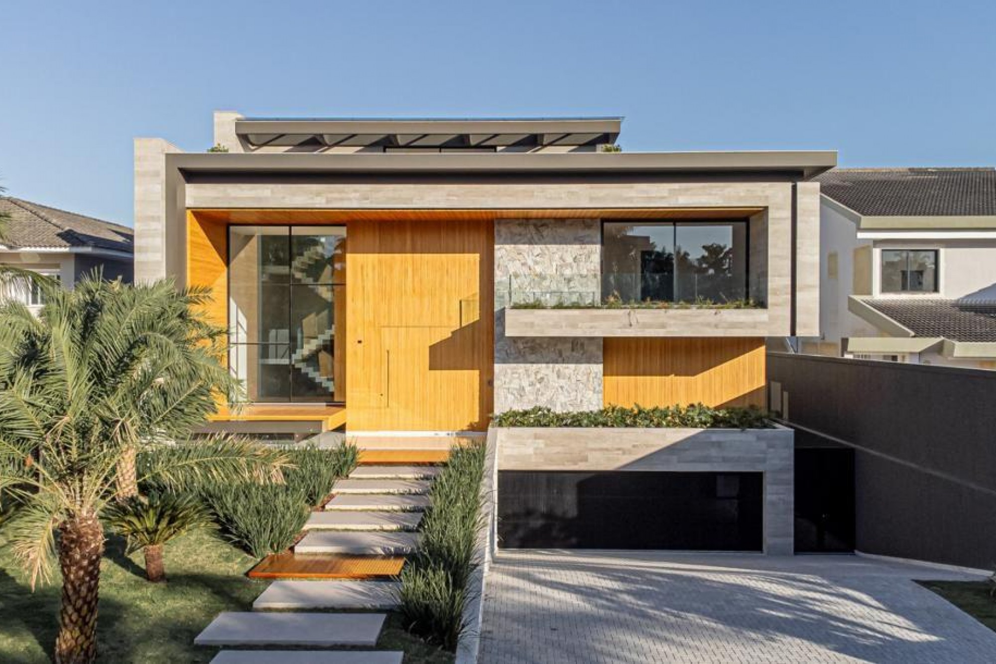  Casa construída no Condomínio Malibú