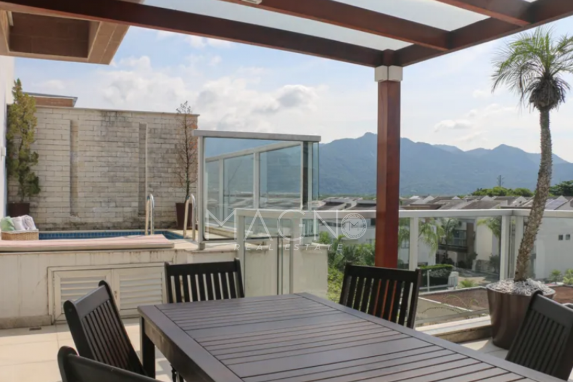 Cobertura Duplex no Recreio 3Q