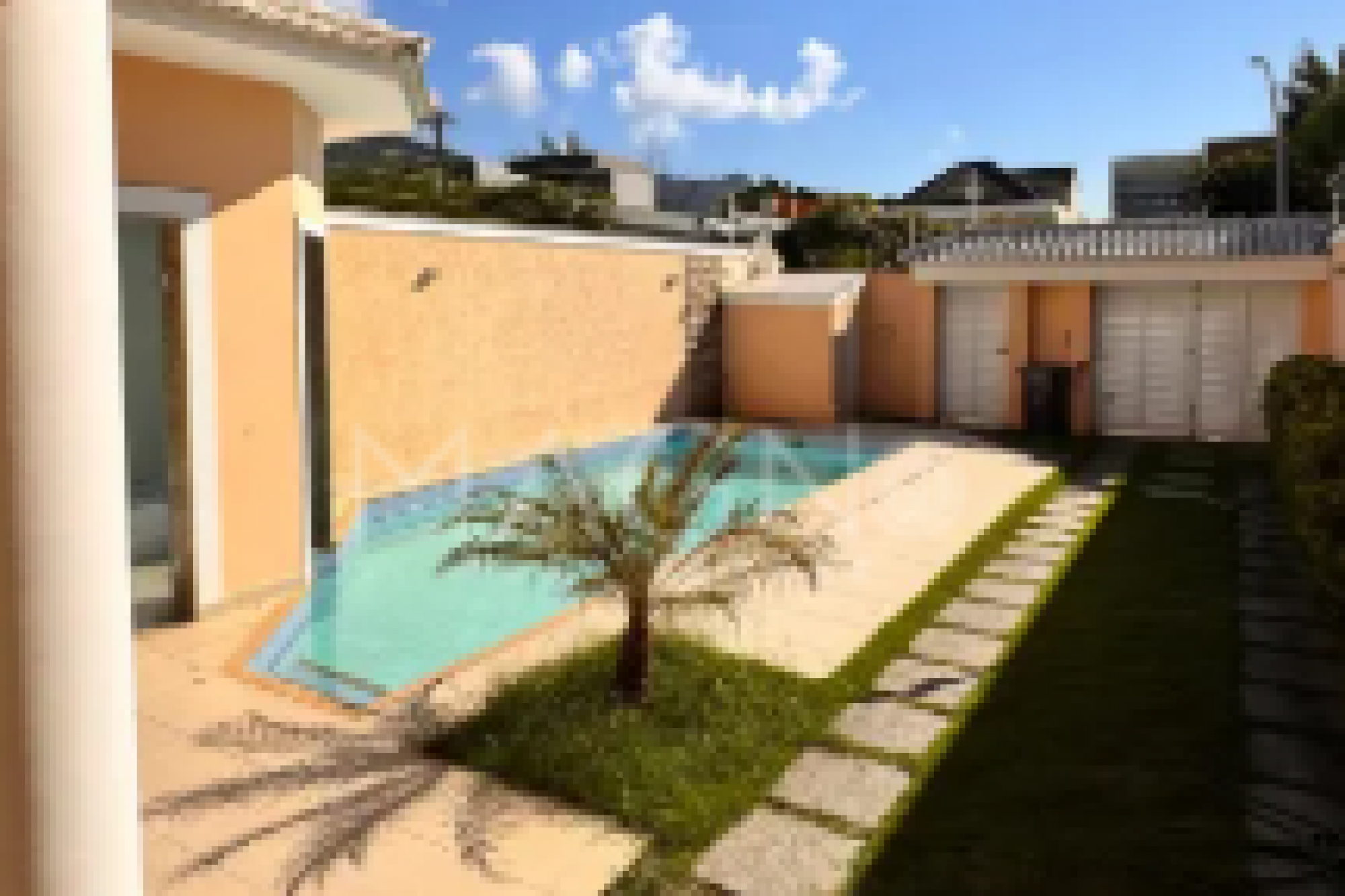 Casa no Interlagos de Itaúna 5 Quartos