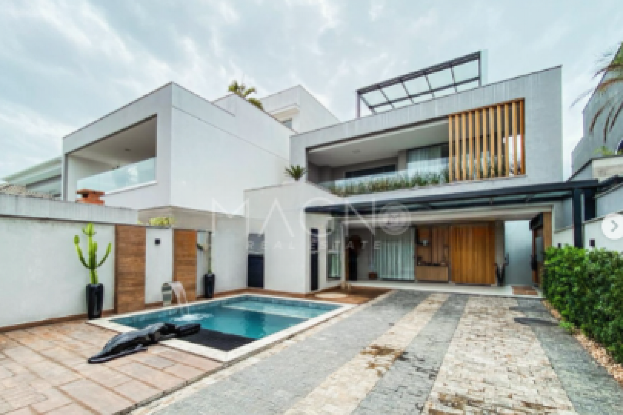 Casa mobiliada para alugar no recreio dos bandeirantes 