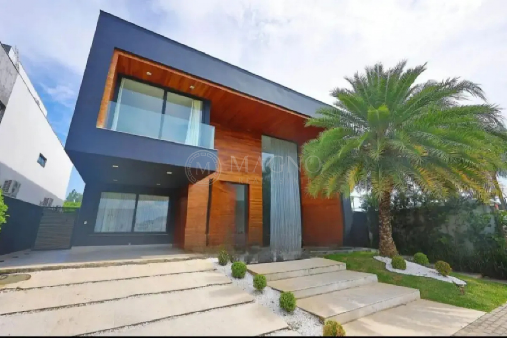 Casa Duplex com 5 Suítes no Alphaville | Barra da Tijuca