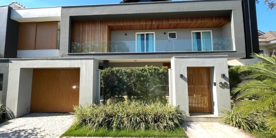 Espetacular casa a venda e locação na Barra da Tijuca