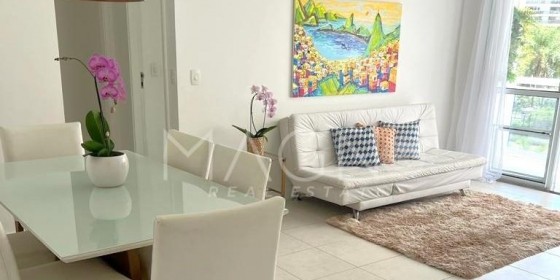 Apartamento Mobiliado na Barra 3 Quartos