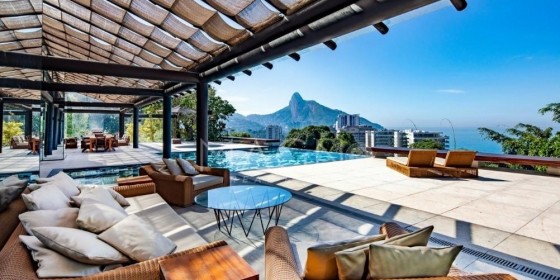 Casa Contemporânea com Piscina em São Conrado