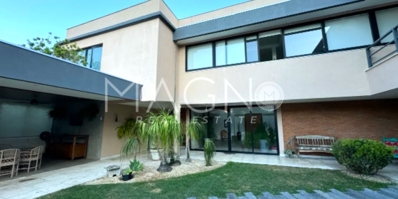 Linda Casa Duplex no Villagio Felicitá 