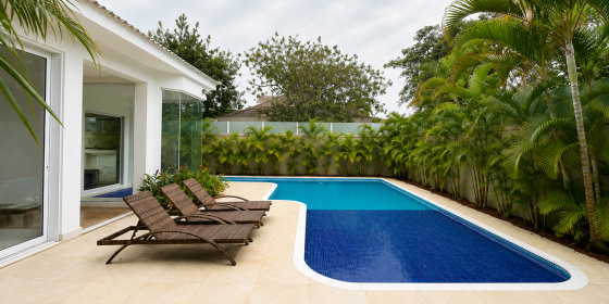 Casa Mobiliada com 5 Suítes e Piscina | Barra da Tijuca | 550m²