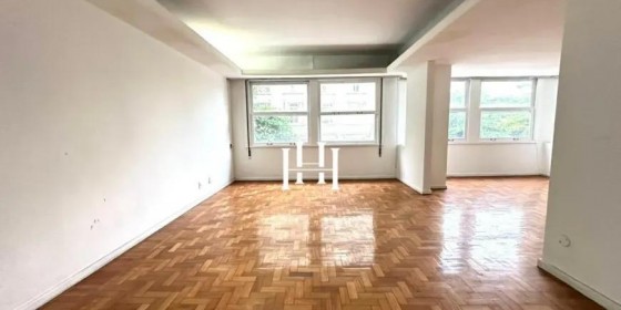 Apartamento com 3 Quartos | Copacabana | 210m²