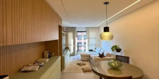 Apartamento Reformado com 2 Quartos | Barra da Tijuca | 96m²