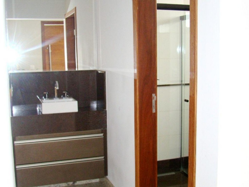 Linda Casa em Minas Gerais · foto 13 de 17