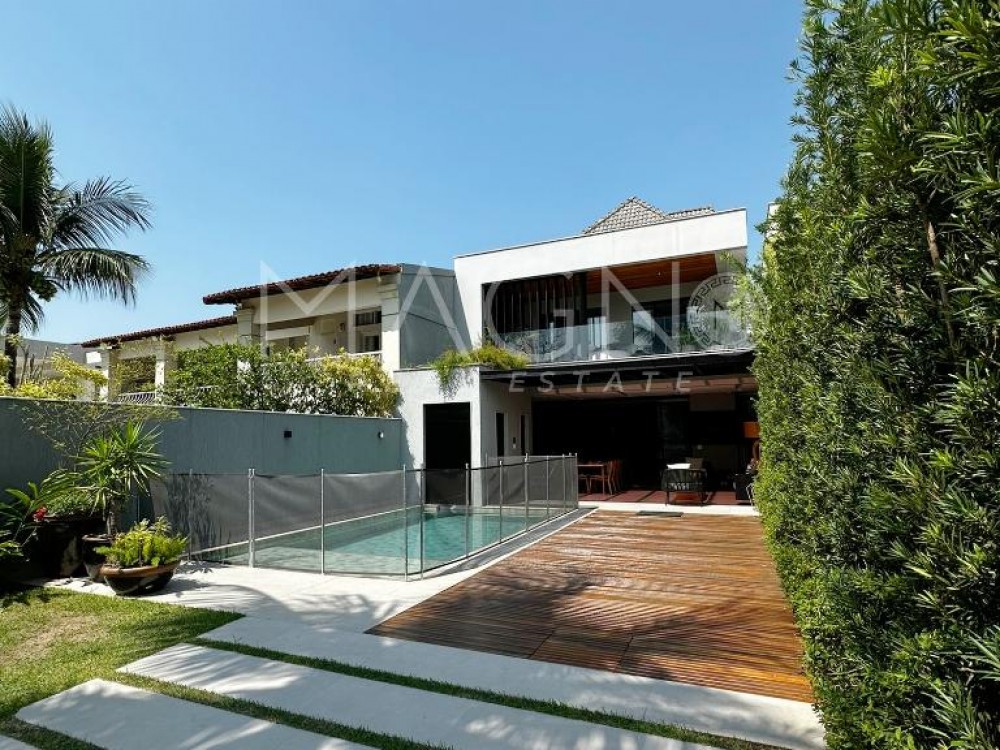 Casa Luxuosa em Interlagos de Itaúna 4 Suítes · foto 2 de 25