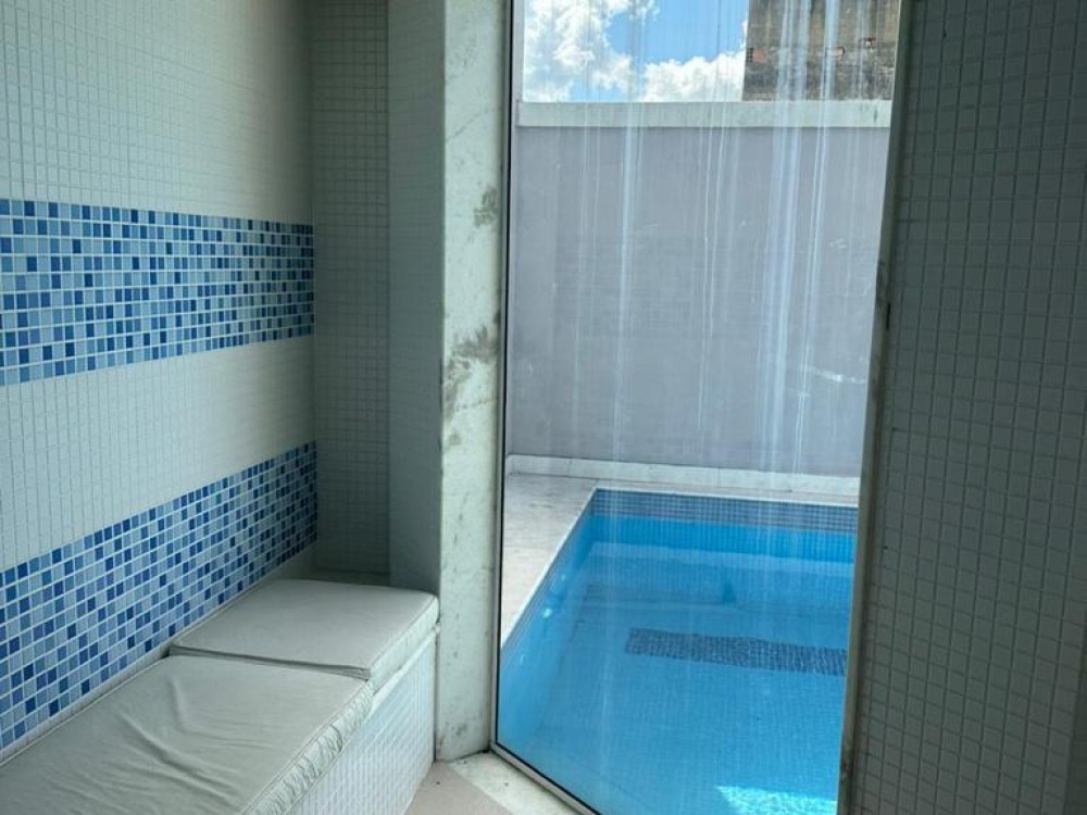 Casa na Barra com 4 Suítes · foto 11 de 15