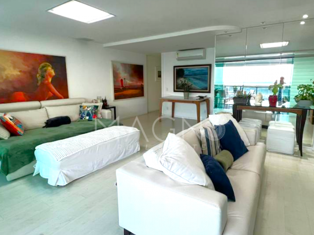 Apartamento na Barra 3 Suítes · foto 4 de 15