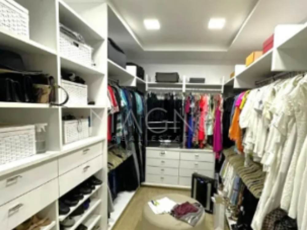 Apartamento Luxuoso Mobiliado na Barra · foto 2 de 18