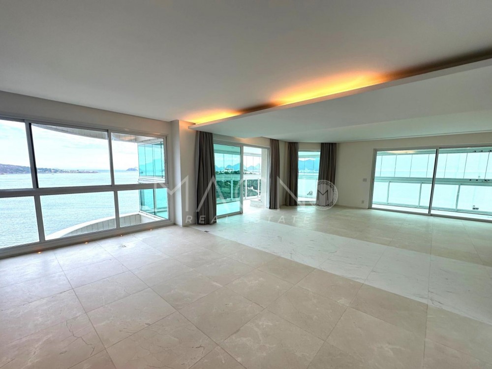 Apartamento Perfeito em Niterói 4 Suítes · foto 9 de 31