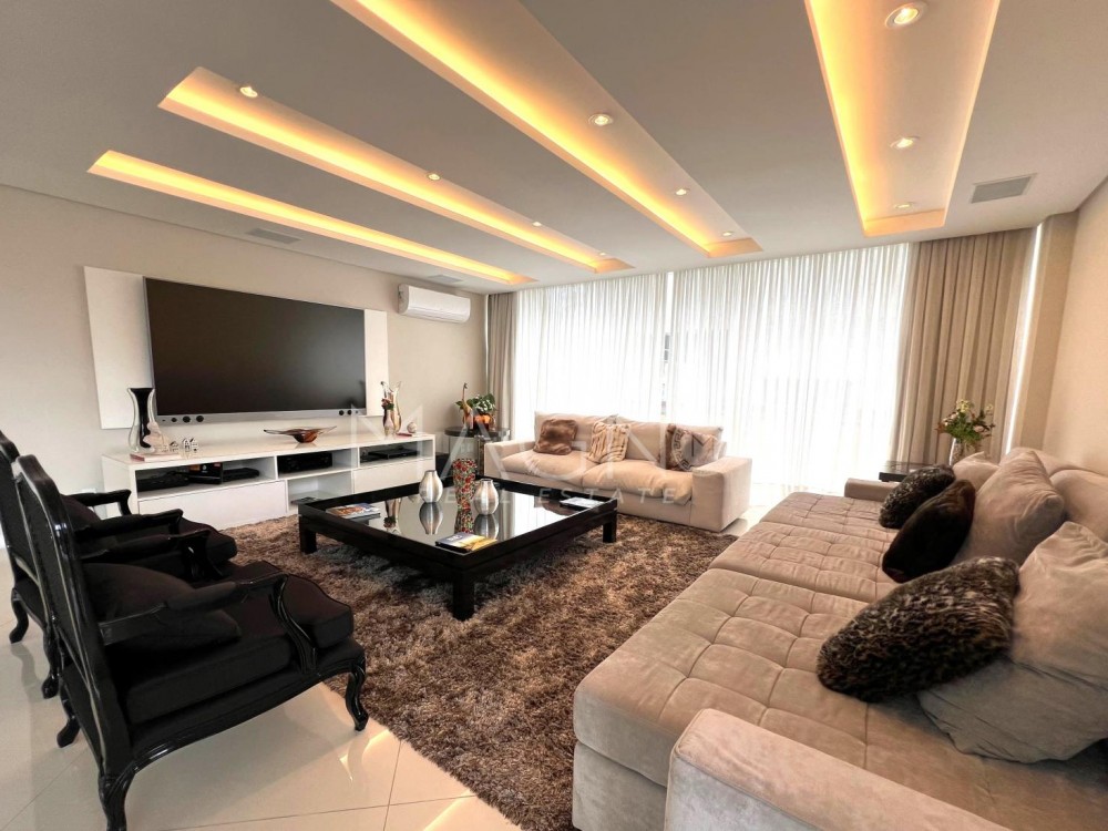 Casa em Alphaville 5 Suítes · foto 6 de 17