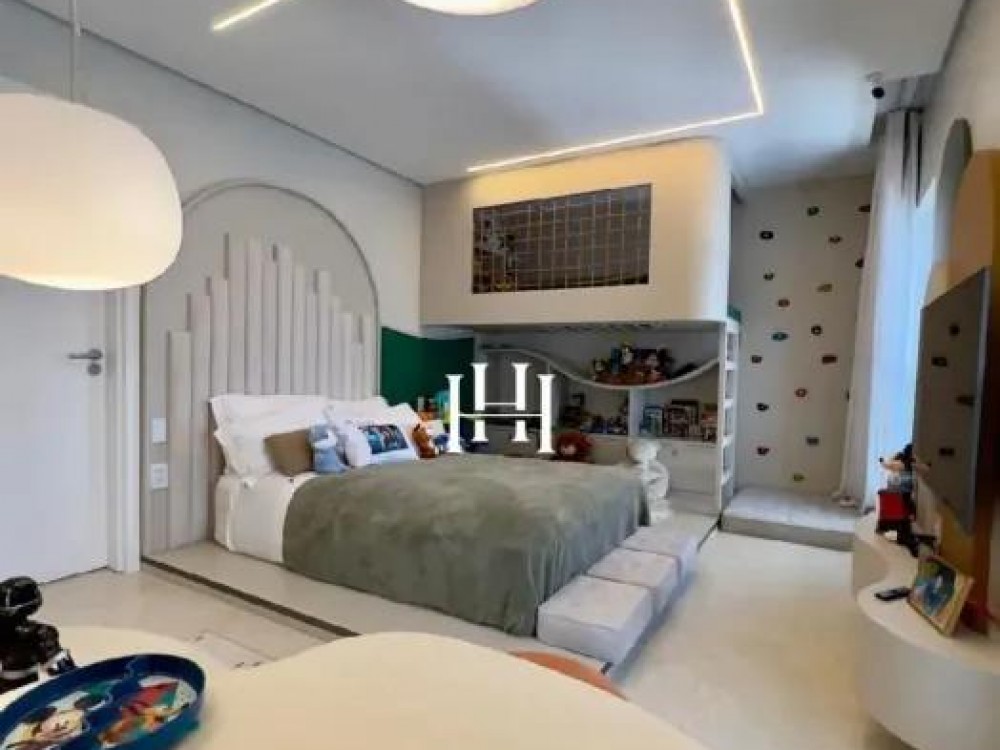 Casa com 5 Suítes, Campo e Piscina na Barra da Tijuca | 800m² · foto 3 de 20