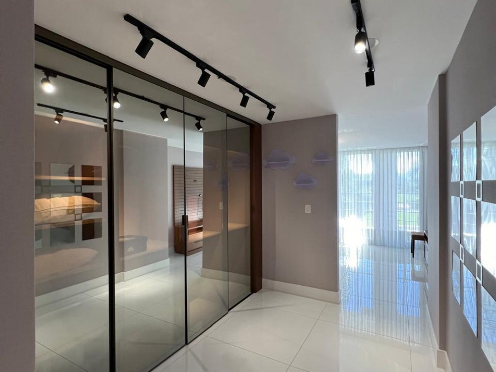 Casa com 4 Suítes e Piscina | Barra da Tijuca | 980m² · foto 16 de 21