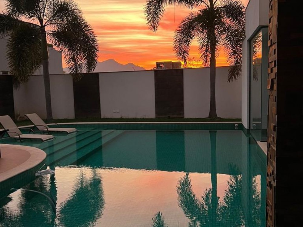 Casa com 4 Suítes e Piscina | Barra da Tijuca | 980m² · foto 4 de 21