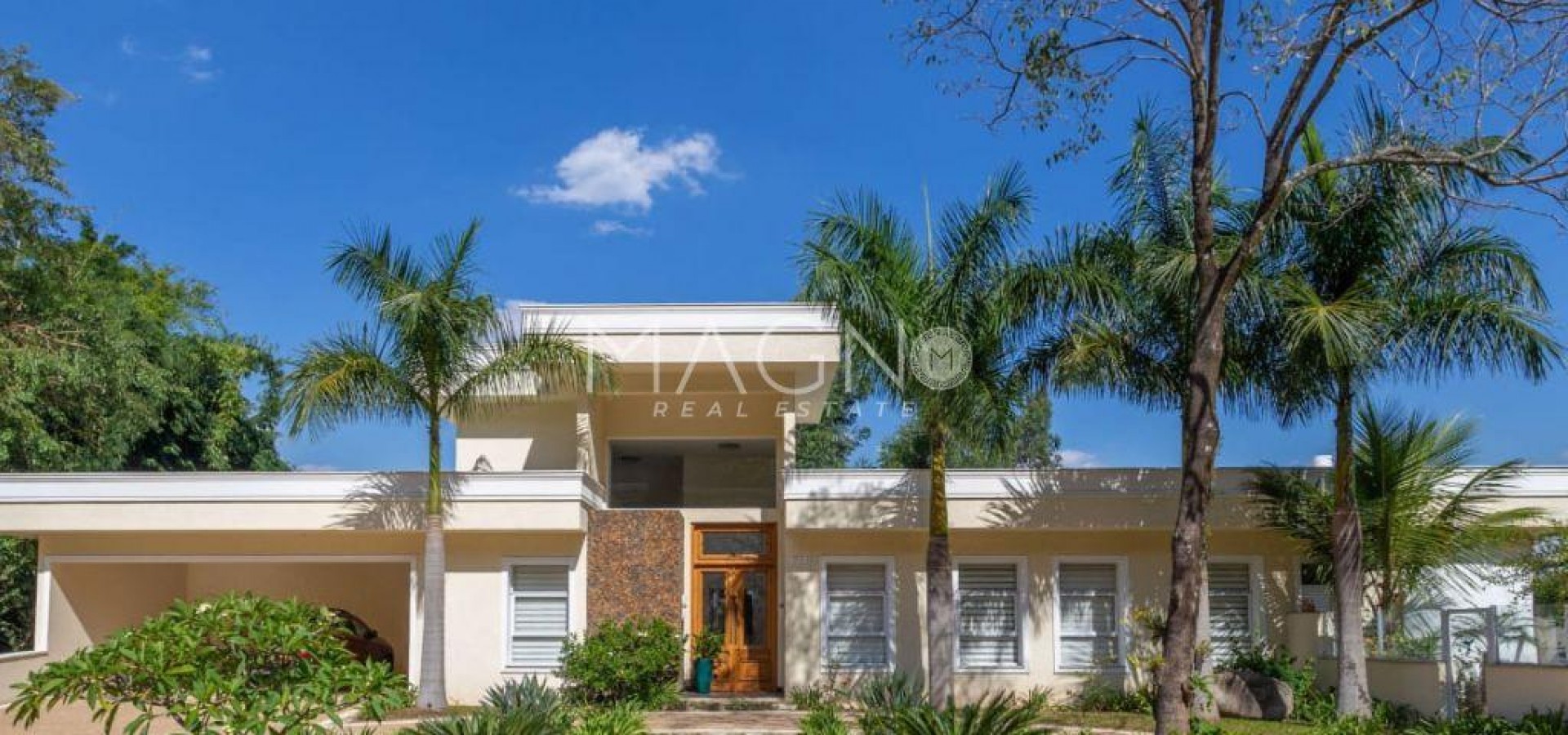 Maravilhosa casa térrea  em Tamboré São Paulo