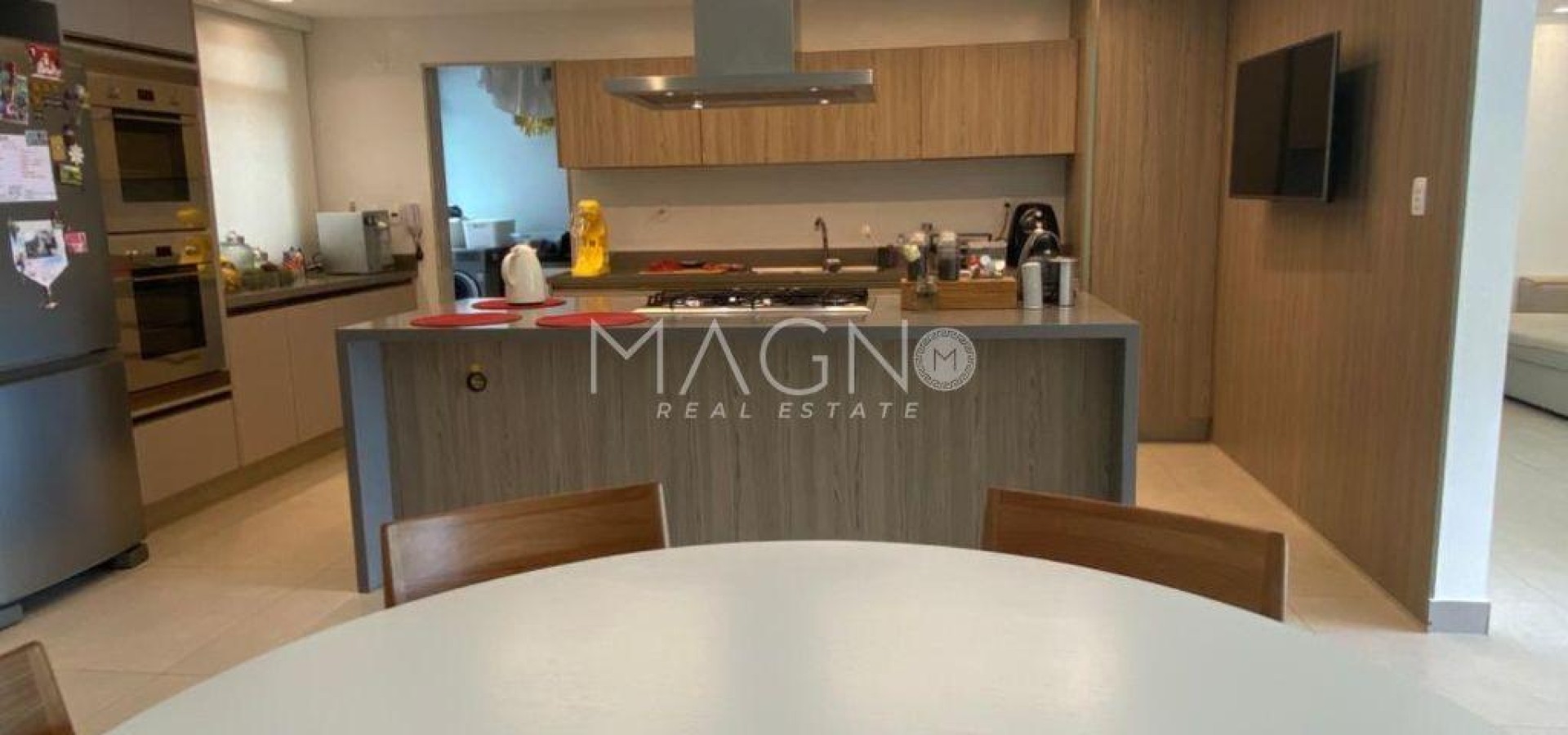 Luxuoso apartamento na Barra da Tijuca