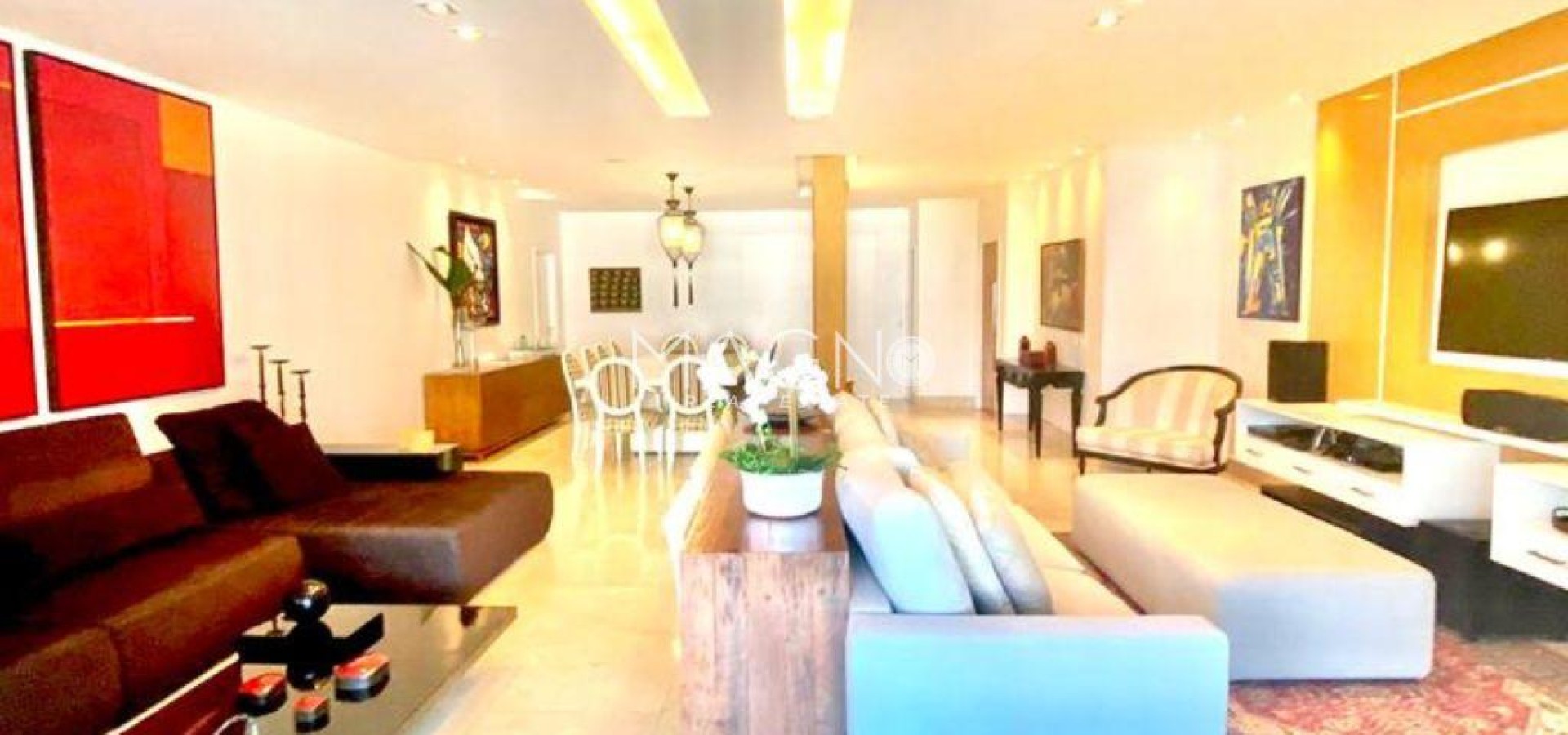 Apartamento na Av Lucio Costa