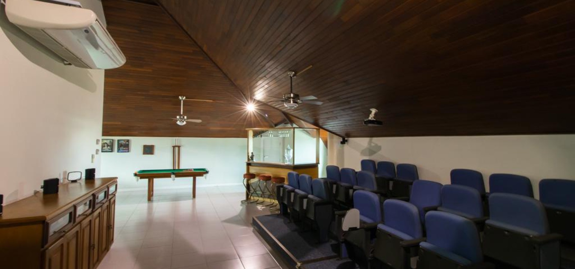Casa a venda no condomínio Del Lago