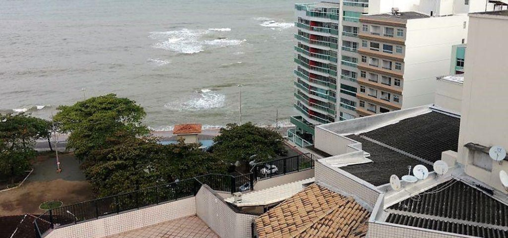 Luxuoso apartamento em Guarapari