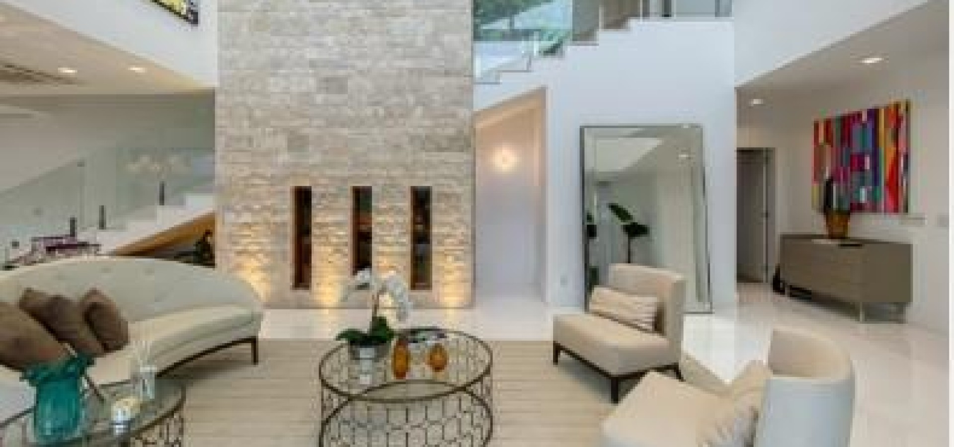 CASA À VENDA NO CONDOMÍNIO ALPHAVILLE