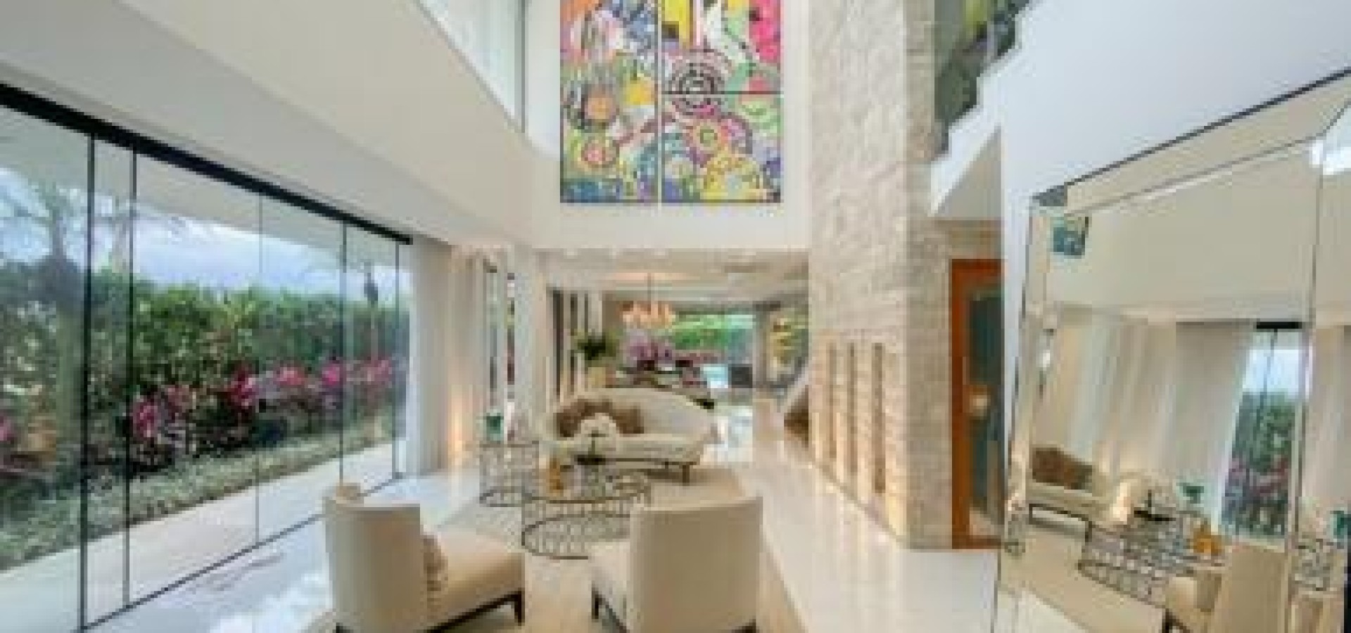 CASA À VENDA NO CONDOMÍNIO ALPHAVILLE