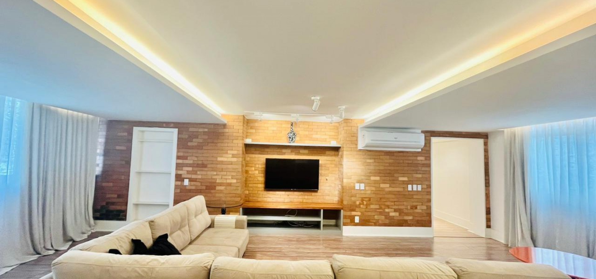 APARTAMENTO NA VIEIRA SOUTO