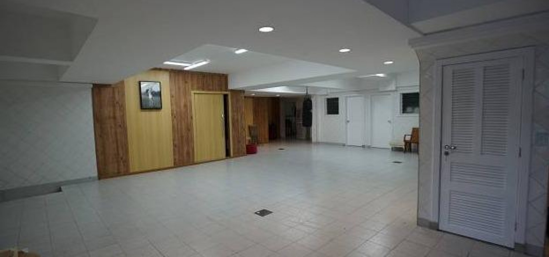 Casa de Condomínio com 5 Quartos para alugar, 790m²