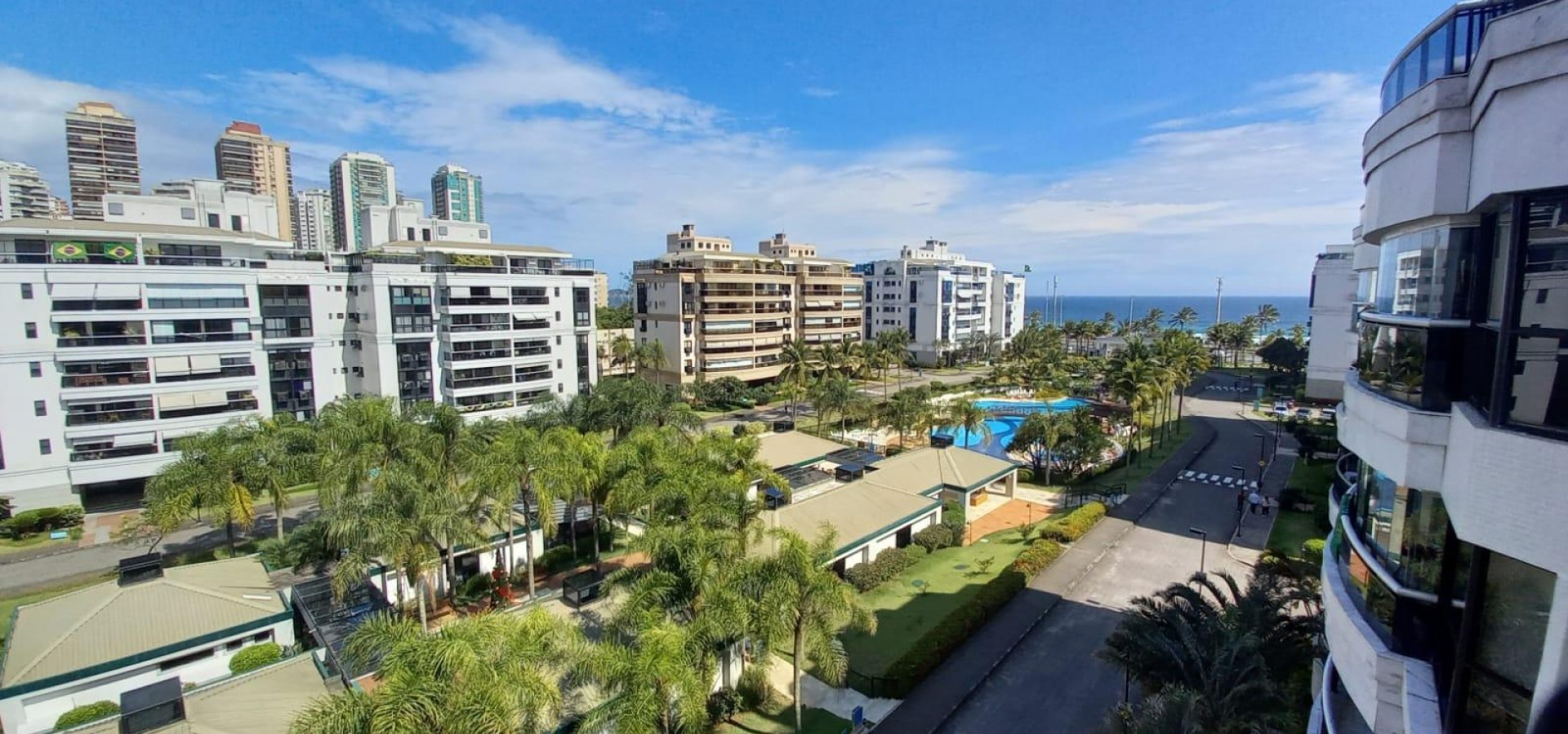 Cobertura Duplex – Condominio Saint Tropez