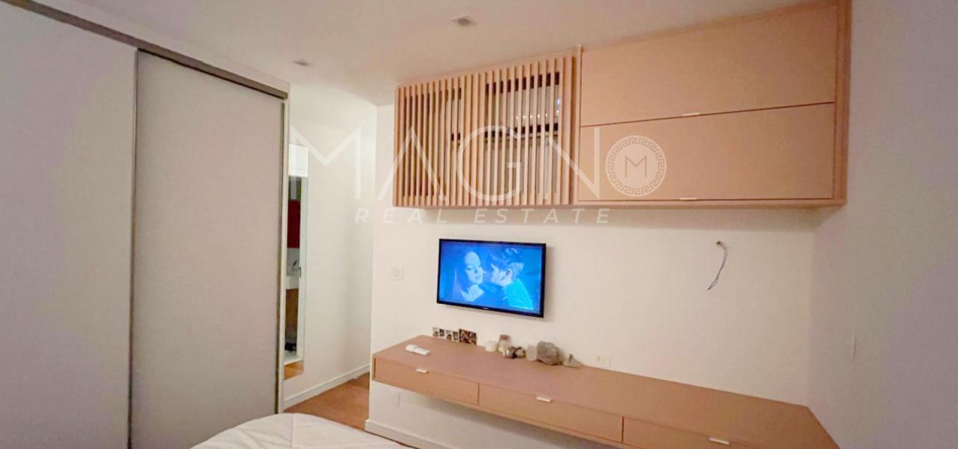 Apartamento com 3 Suítes no Jardim Oceânico