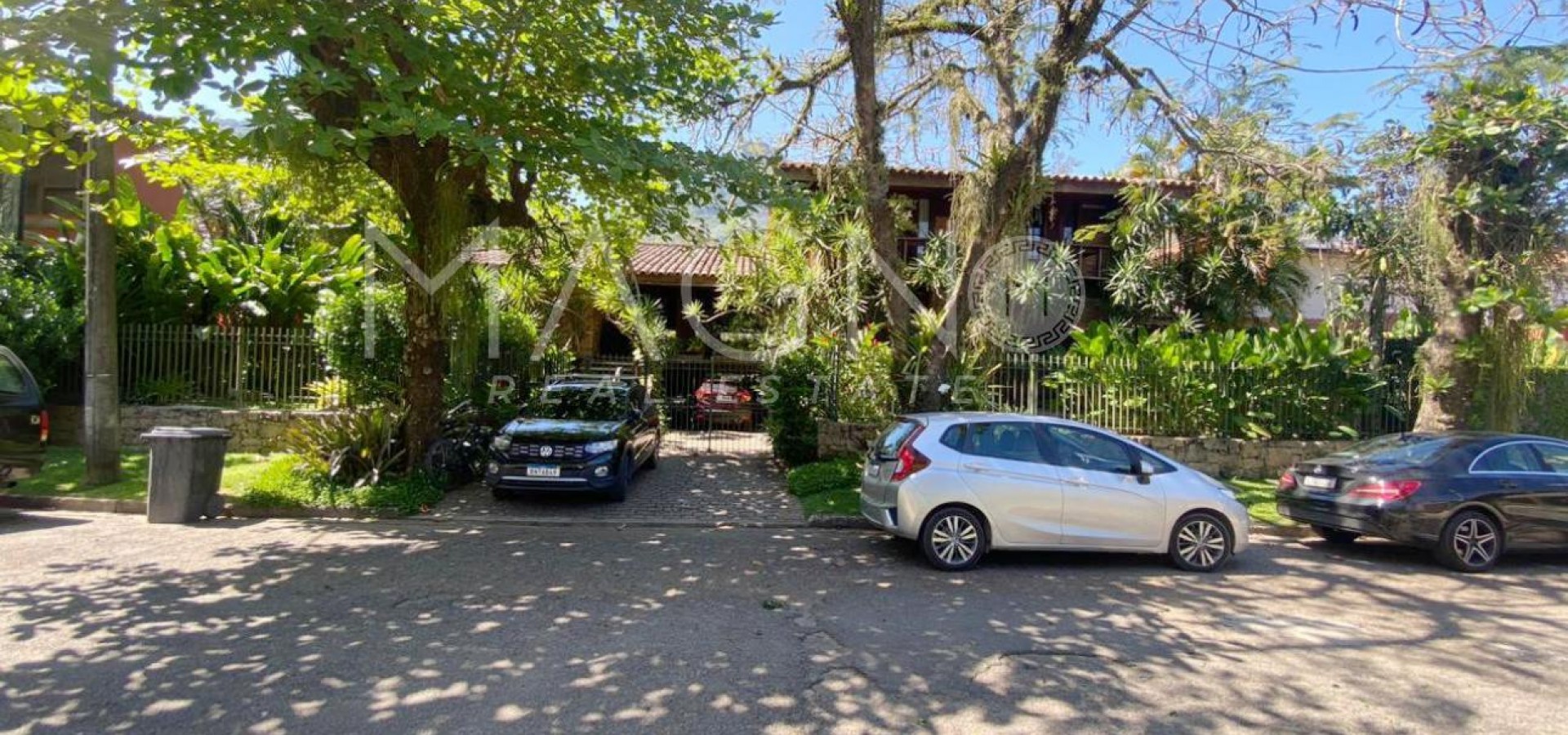 Casa em Condomínio Vila do Golf 4 Quartos