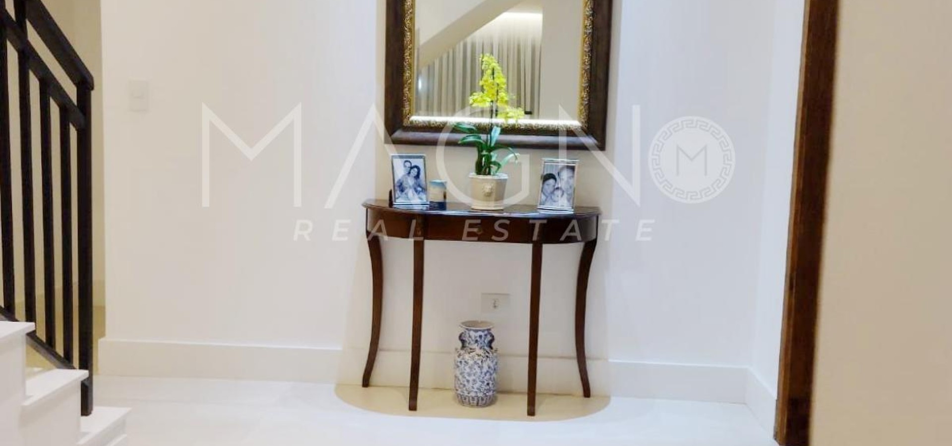 Casa em Alphaville 3 Suítes