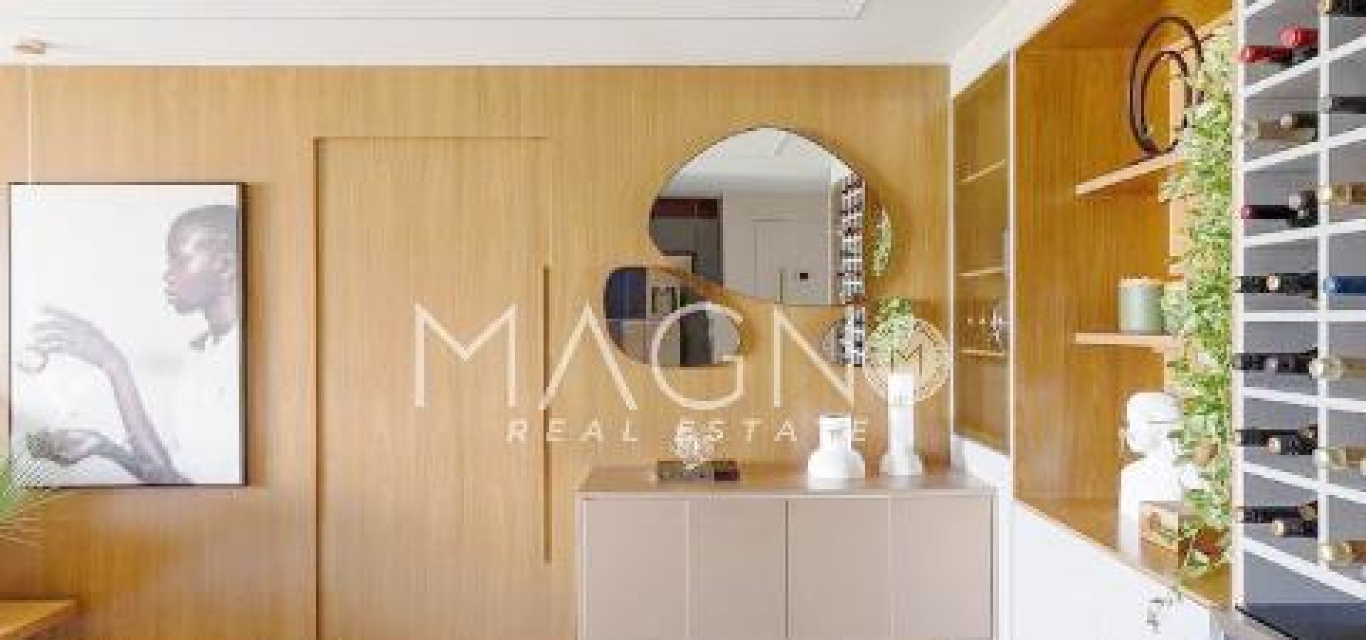 Apartamento Luxuoso Reformado na Barra 2 Suítes