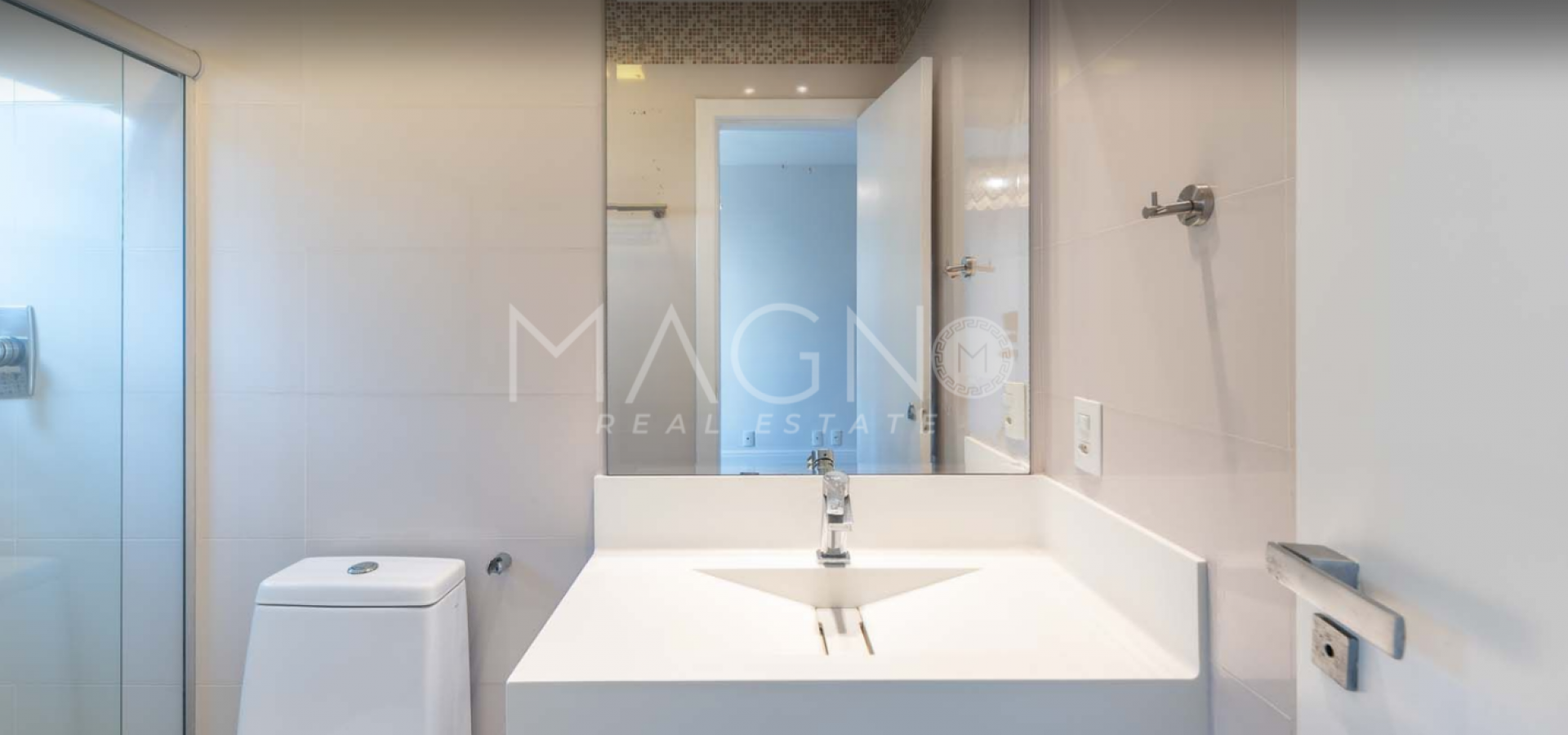 Luxuosa Casa à Venda no Condomínio Arouca - Jardim Barra da Tijuca