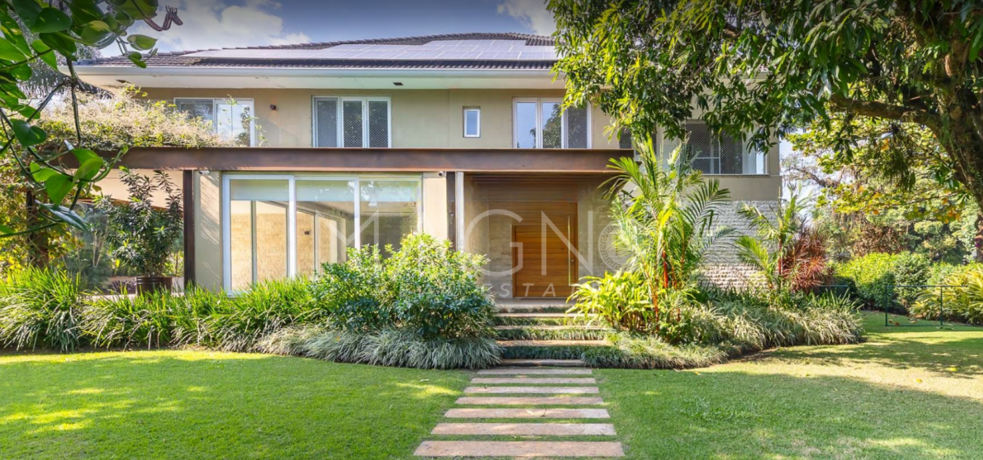 Luxuosa Casa à Venda no Condomínio Arouca - Jardim Barra da Tijuca