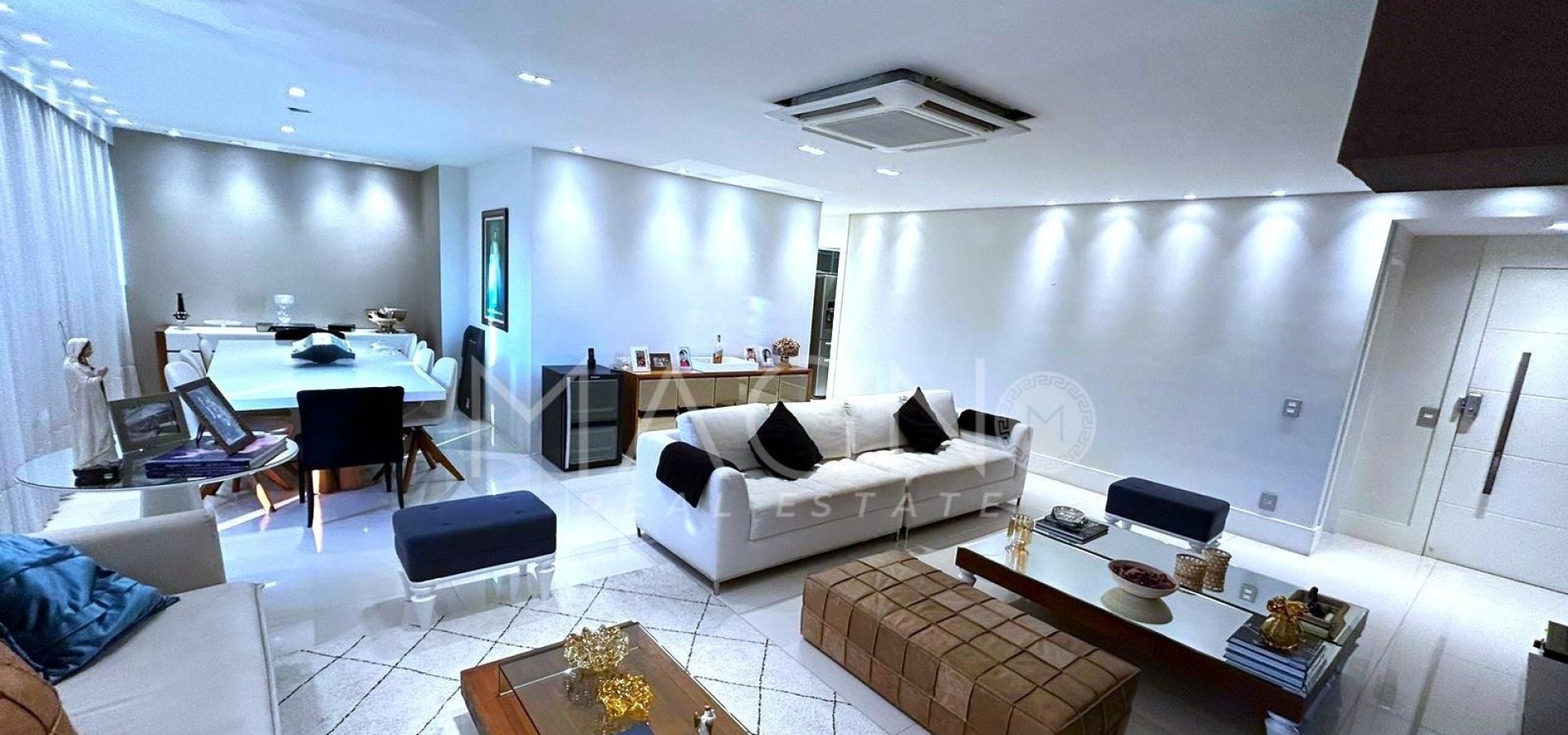 Apartamento no Royal Blue 4 Quartos
