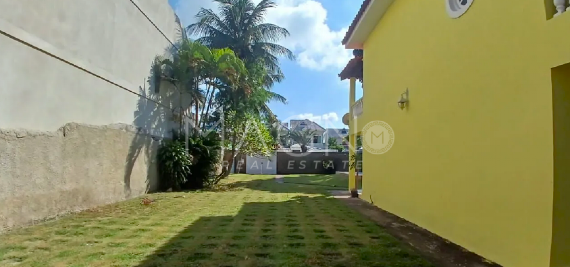 Casa no Condomínio Interlagos de Itaúna