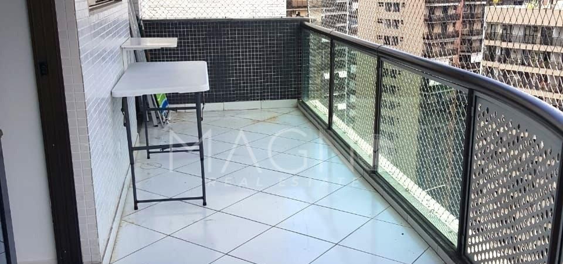 Apartamento na Barra 3 Quartos