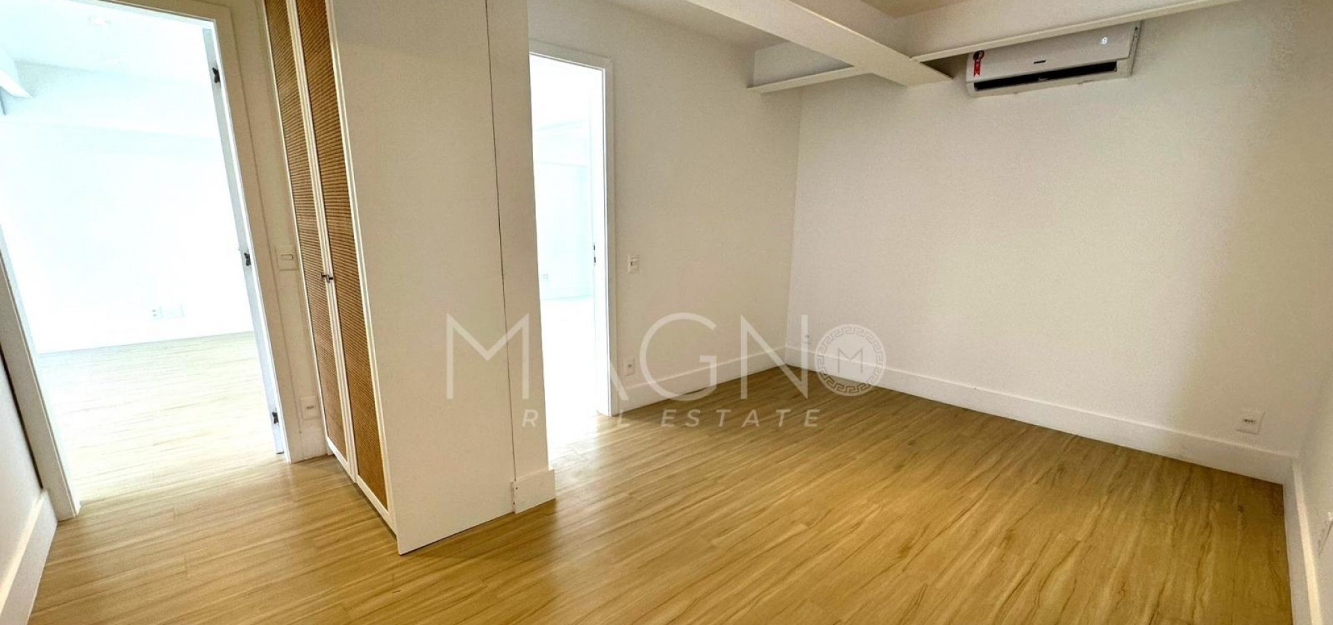 Linda Casa no Jardim Marapendi 5 Suítes