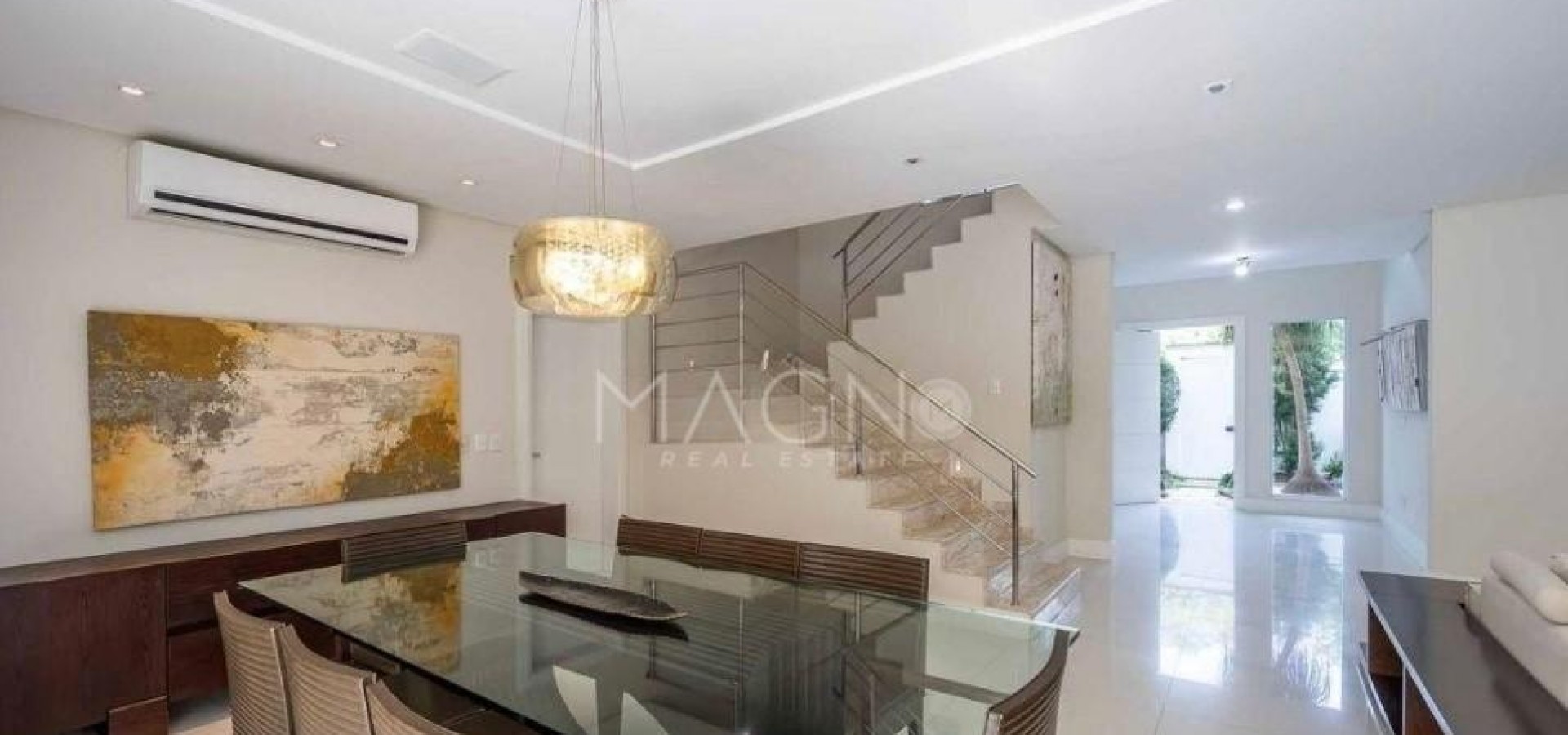 Casa com 4 Suítes no Quintas do Rio