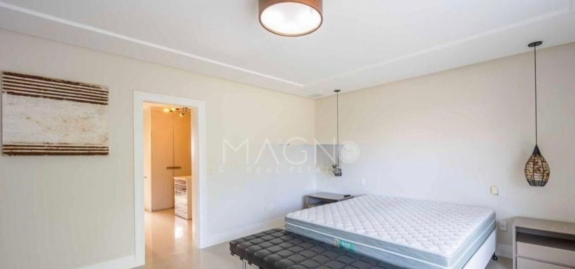 Casa com 4 Suítes no Quintas do Rio
