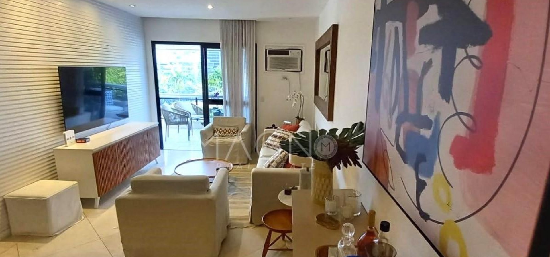 Elegante Apartamento 3 Quartos no Saint Tropez Les Residence