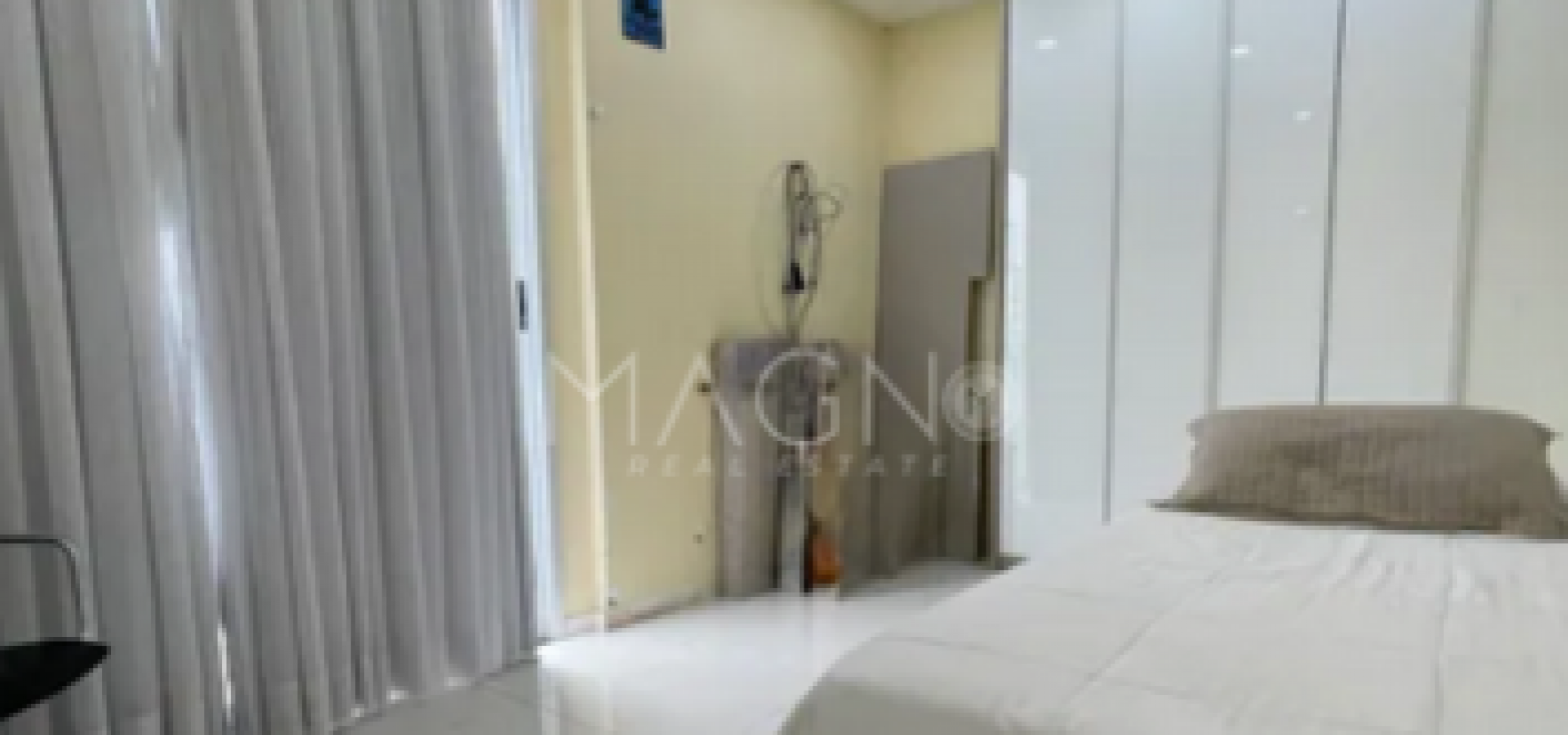 Casa Tríplex em Condomínio 4 Suítes no Recreio