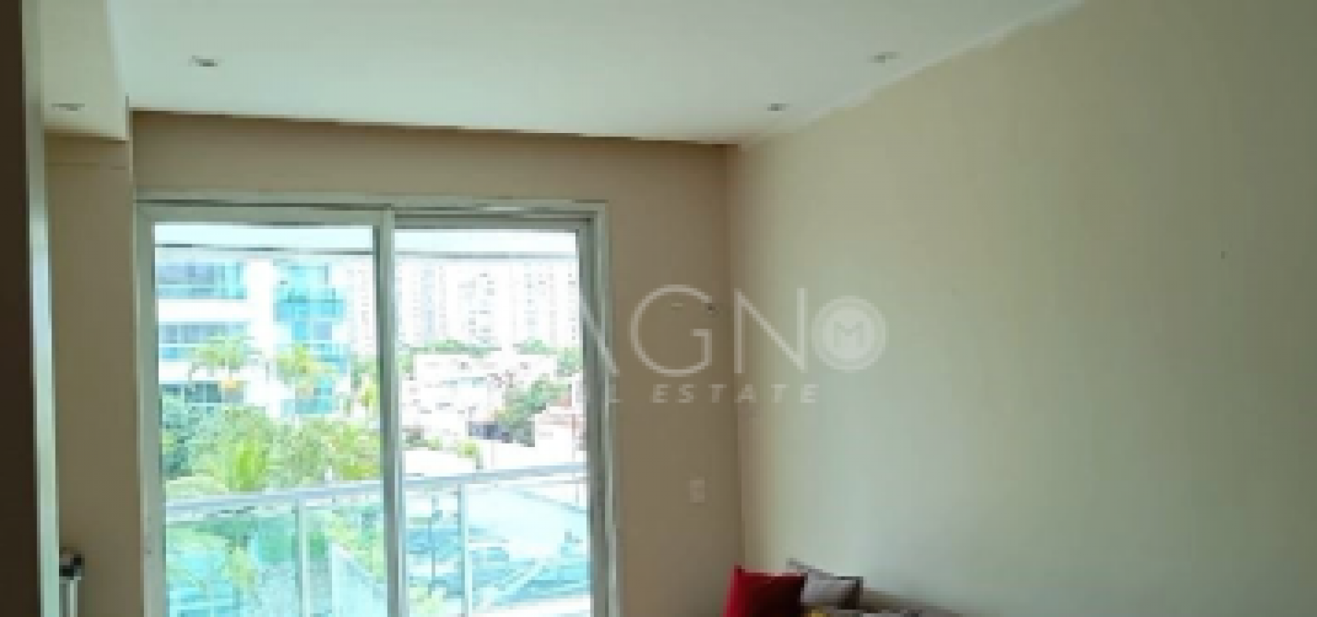 Apartamento de Luxo Mobiliado na Barra da Tijuca