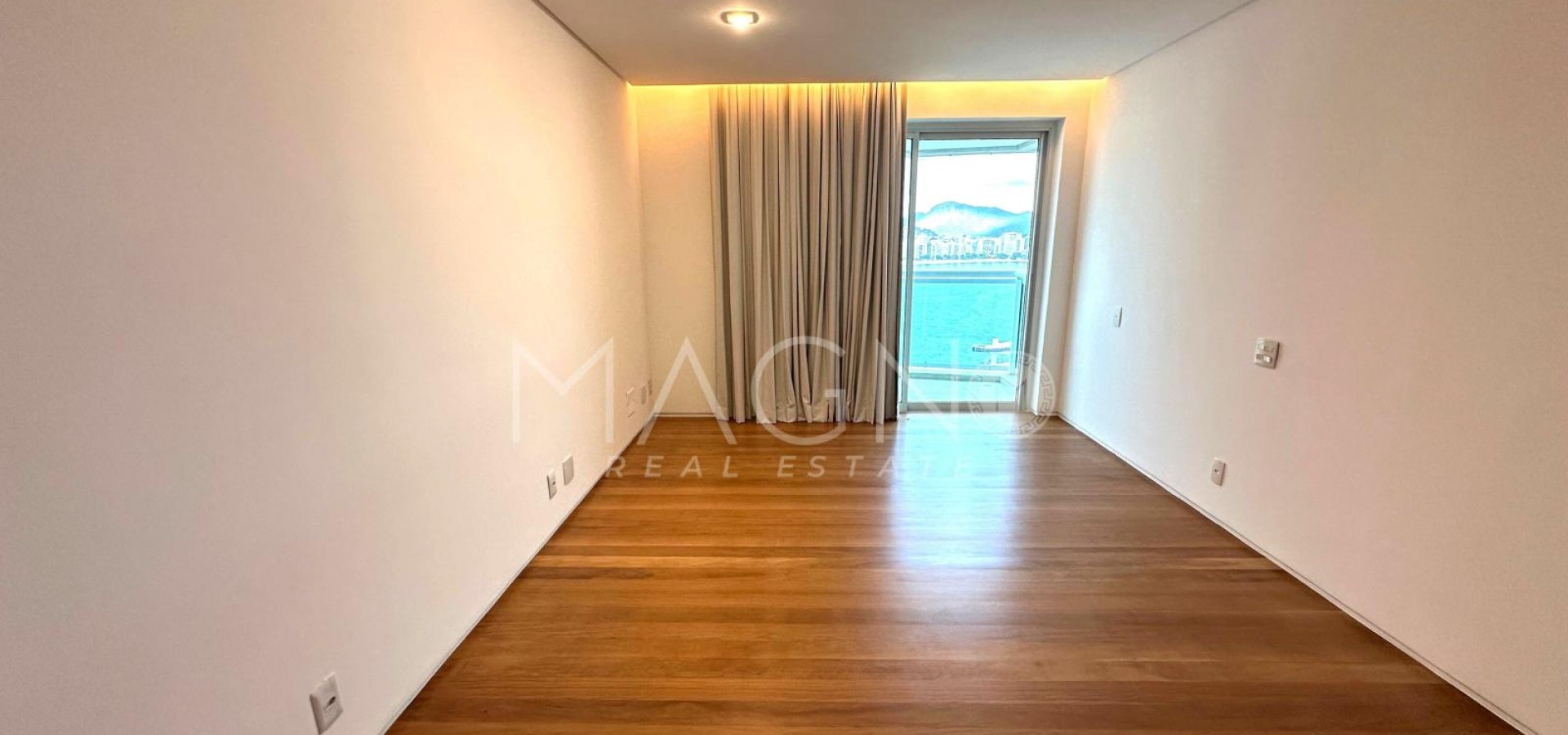 Apartamento Perfeito em Niterói 4 Suítes
