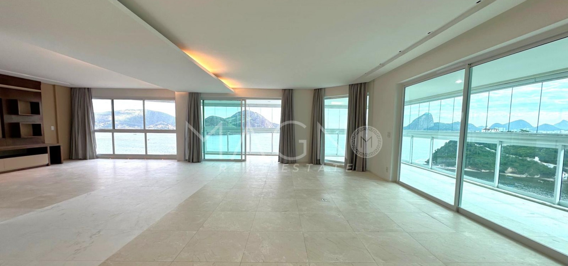 Apartamento Perfeito em Niterói 4 Suítes