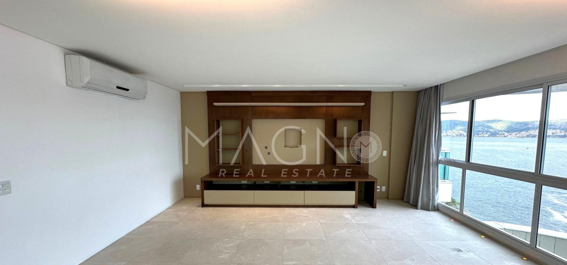 Apartamento Perfeito em Niterói 4 Suítes